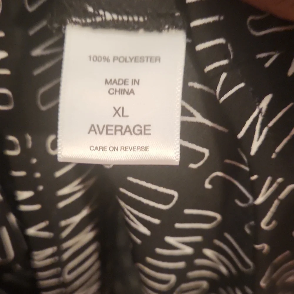 Gabrielle Union NYC Asymmetrical Top Blouse Size XL Black and white